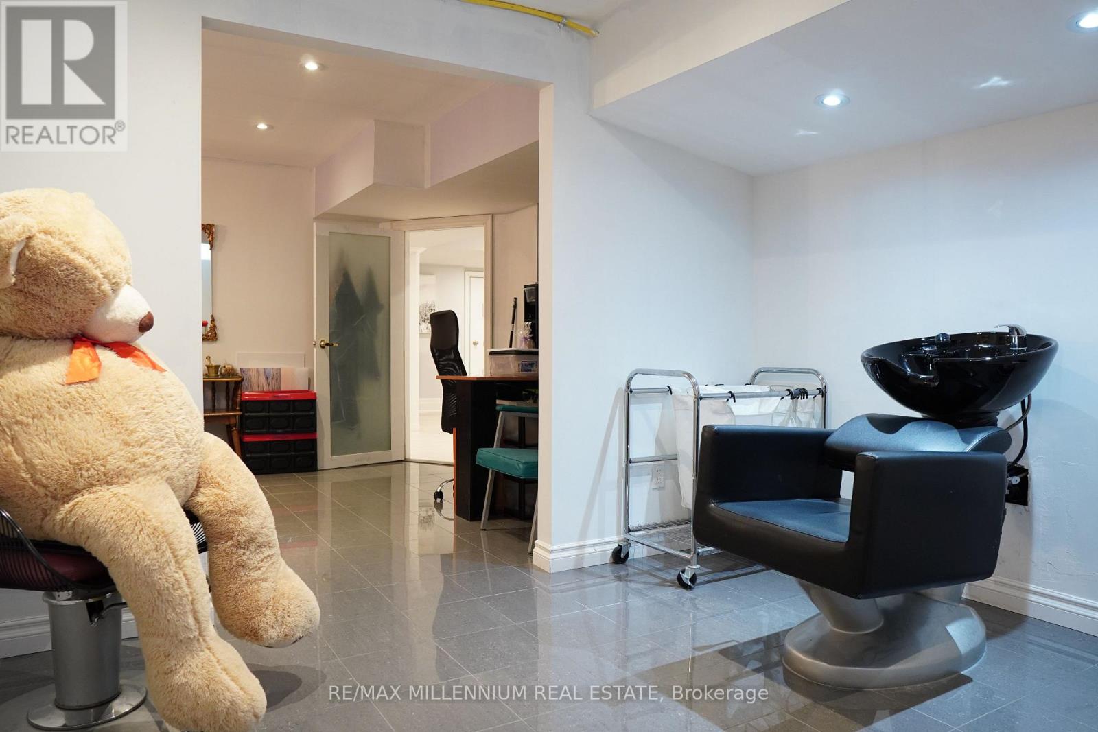 40 Rampart Drive, Brampton, Ontario  L6P 2Z1 - Photo 39 - W12632618