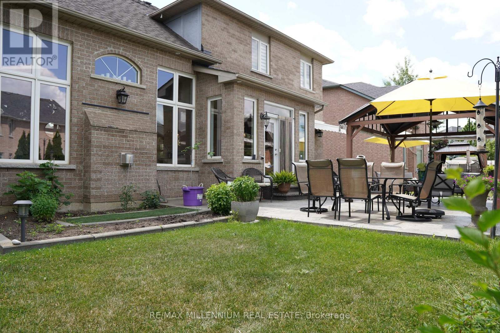 40 Rampart Drive, Brampton, Ontario  L6P 2Z1 - Photo 42 - W12632618