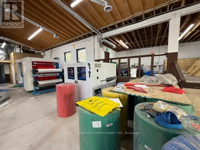 500 Elizabeth Street, Guelph, Ontario  N1E 6C1 - Photo 2 - X12632614