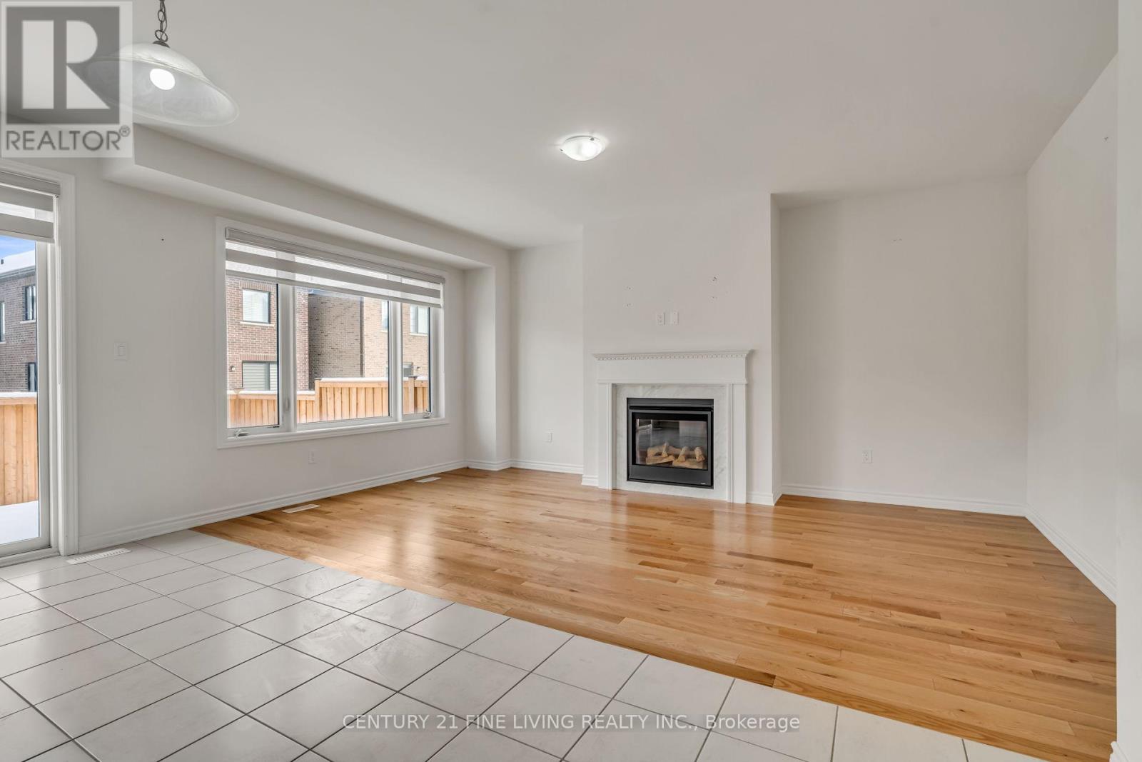 37 Petch Avenue, Caledon, Ontario L7C 4J8 - Photo 7 - W12628194