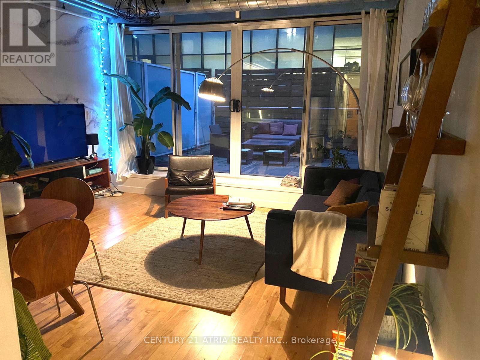 202 - 32 Stewart Street, Toronto, Ontario  M5V 3T2 - Photo 1 - C12632634