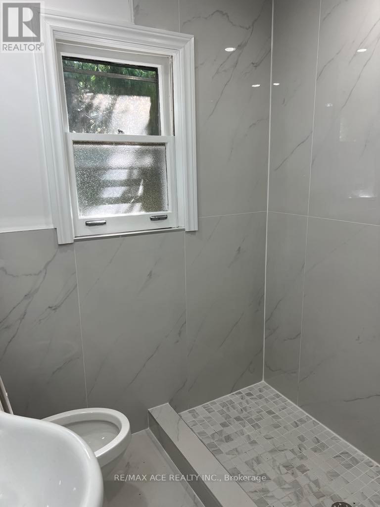 Main - 1 Aylesford Drive, Toronto, Ontario  M1N 1L6 - Photo 10 - E12632632