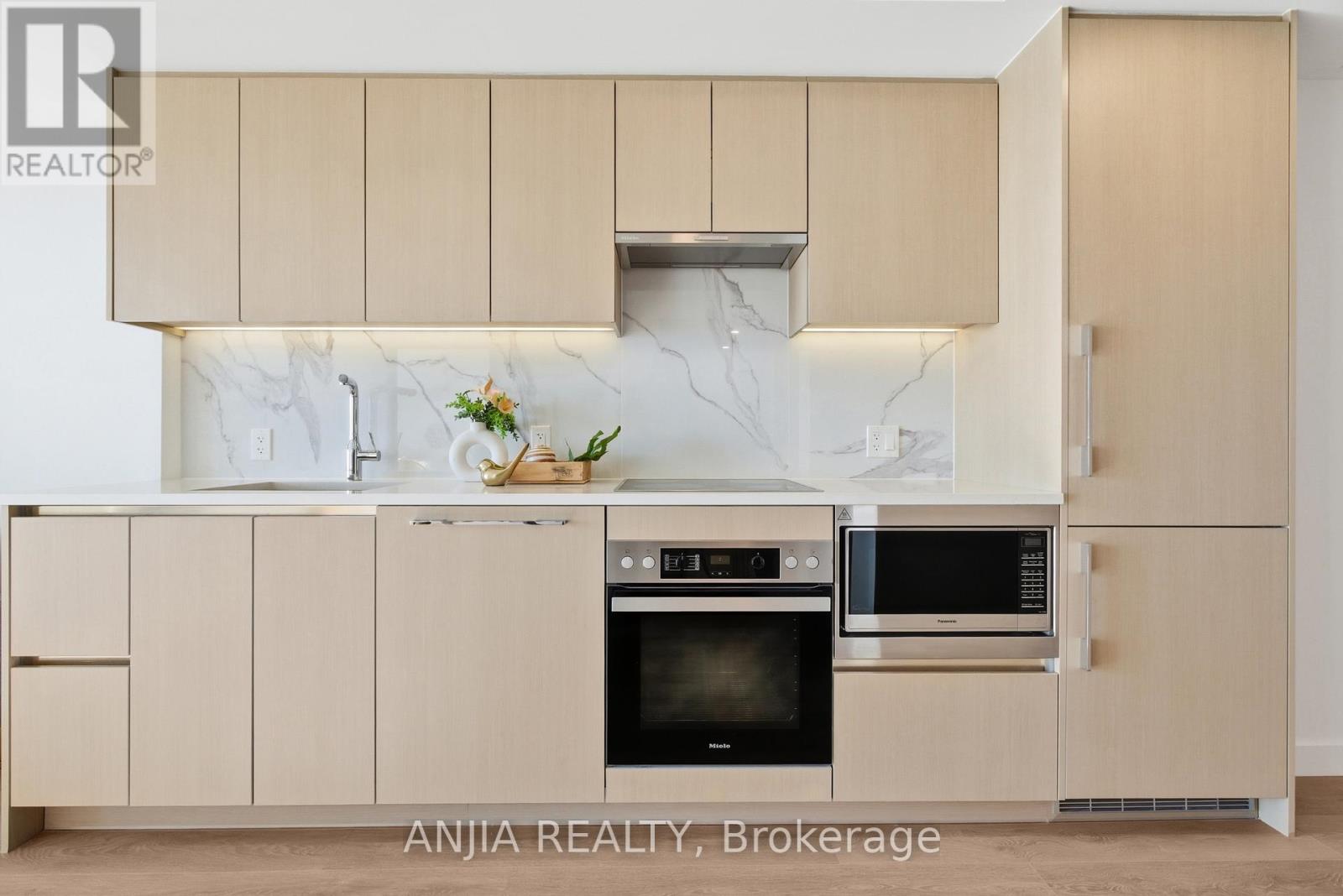 4108 - 1 Concord Cityplace Way, Toronto, Ontario M5V 0X3 - Photo 11 - C12632624