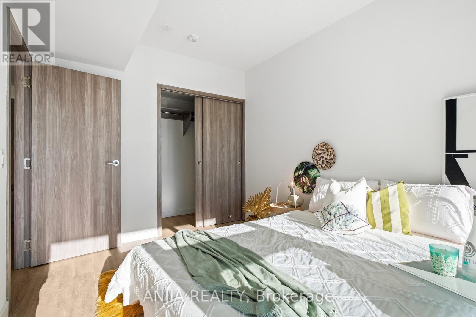 4108 - 1 Concord Cityplace Way, Toronto, Ontario M5V 0X3 - Photo 9 - C12632624