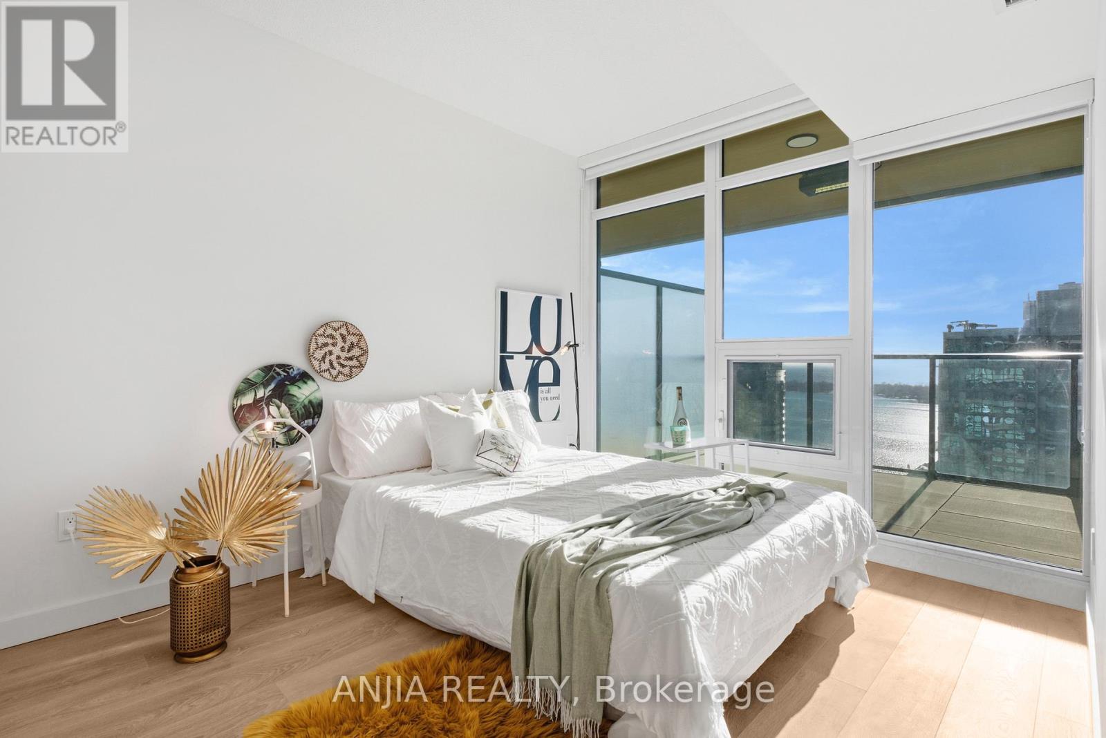 4108 - 1 Concord Cityplace Way, Toronto, Ontario M5V 0X3 - Photo 10 - C12632624