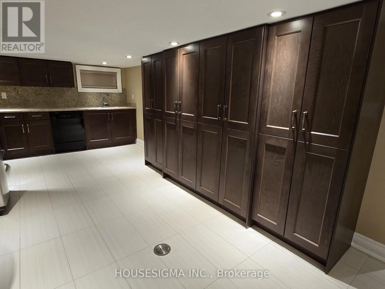 12020 Woodbine Avenue, Whitchurch-Stouffville, Ontario  L4A 2K3 - Photo 14 - N12632638