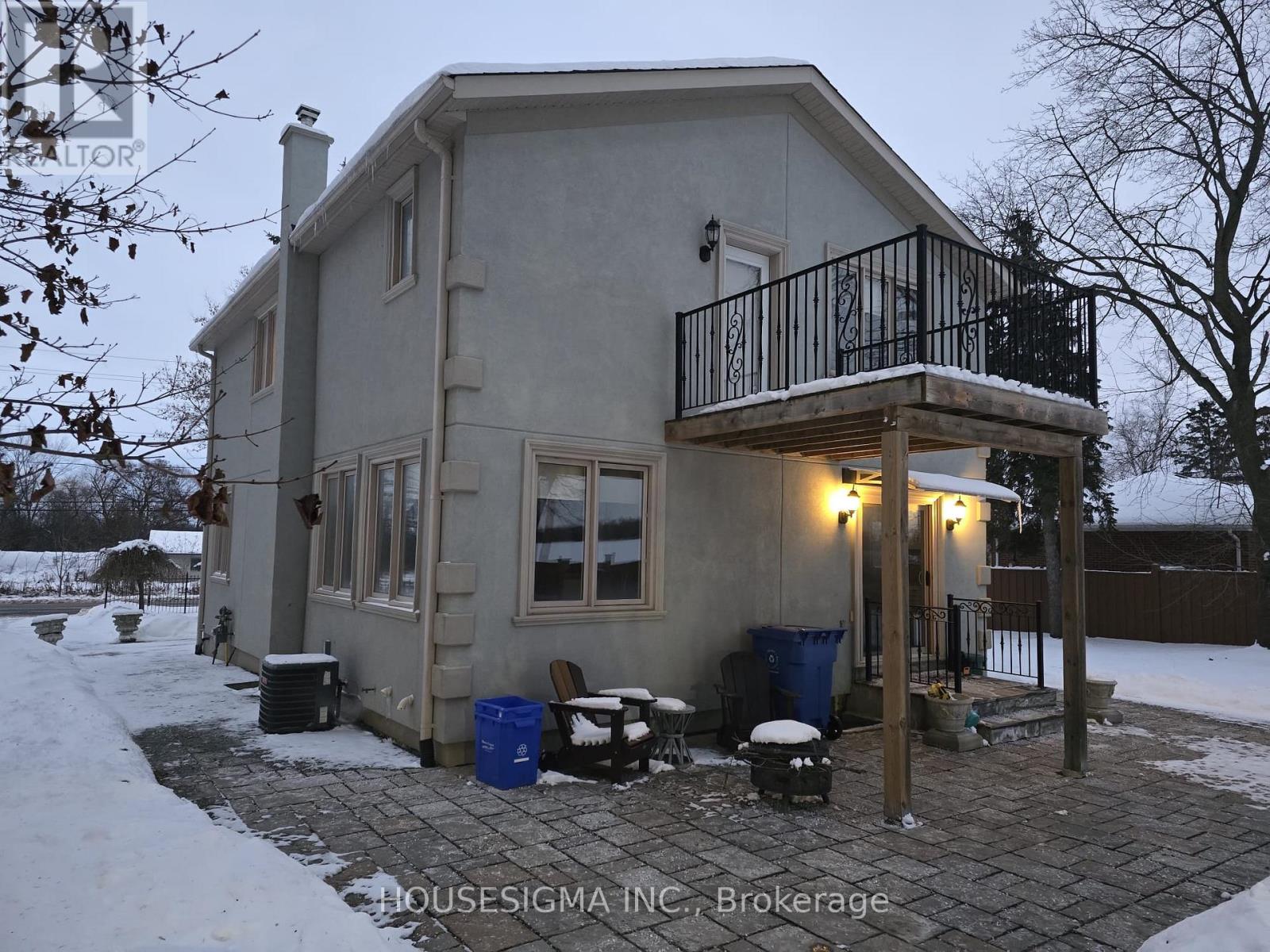 12020 Woodbine Avenue, Whitchurch-Stouffville, Ontario  L4A 2K3 - Photo 5 - N12632638