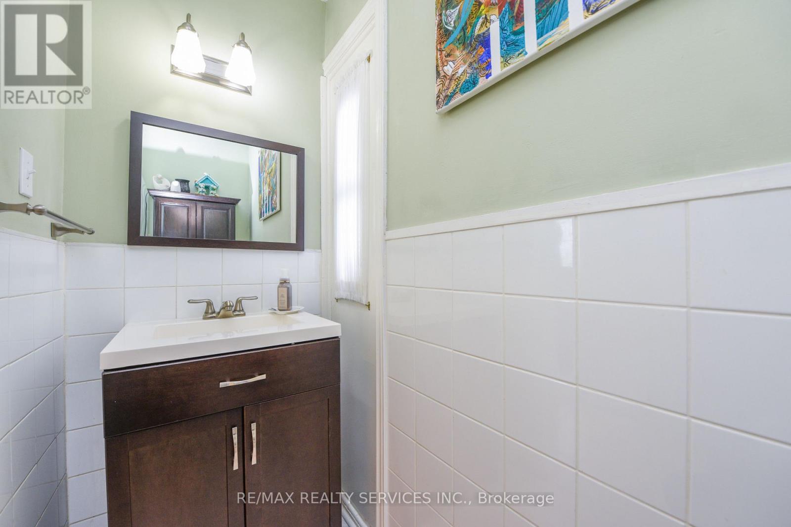 84 Flamingo Crescent, Brampton, Ontario  L6T 2G7 - Photo 14 - W12632642