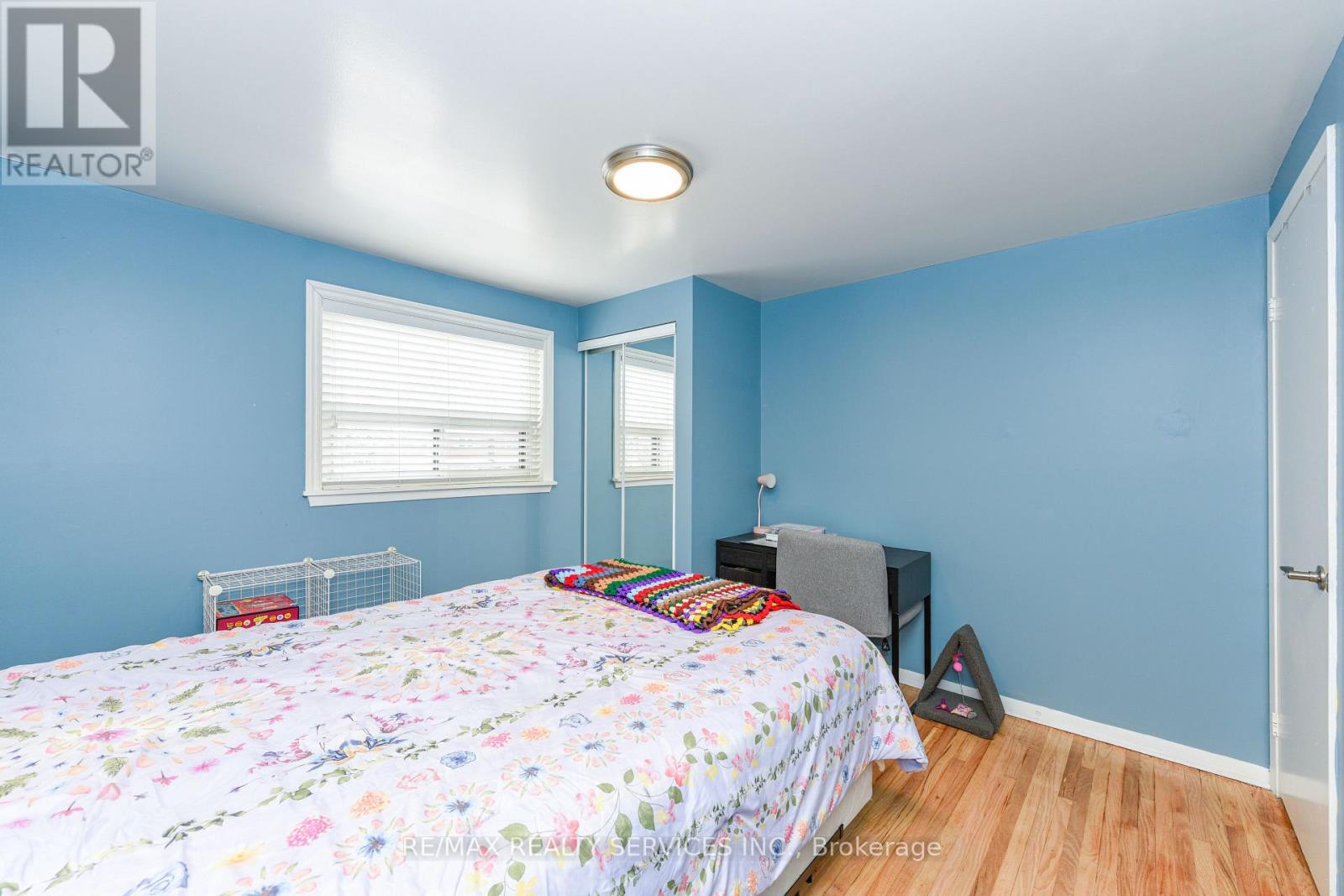 84 Flamingo Crescent, Brampton, Ontario  L6T 2G7 - Photo 19 - W12632642