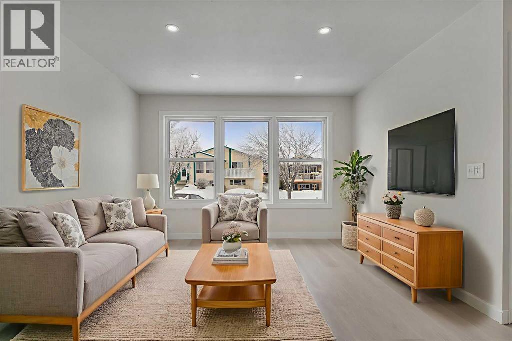 8420 Centre Street Ne, Calgary, Alberta  T3K 1Y1 - Photo 6 - A2274349