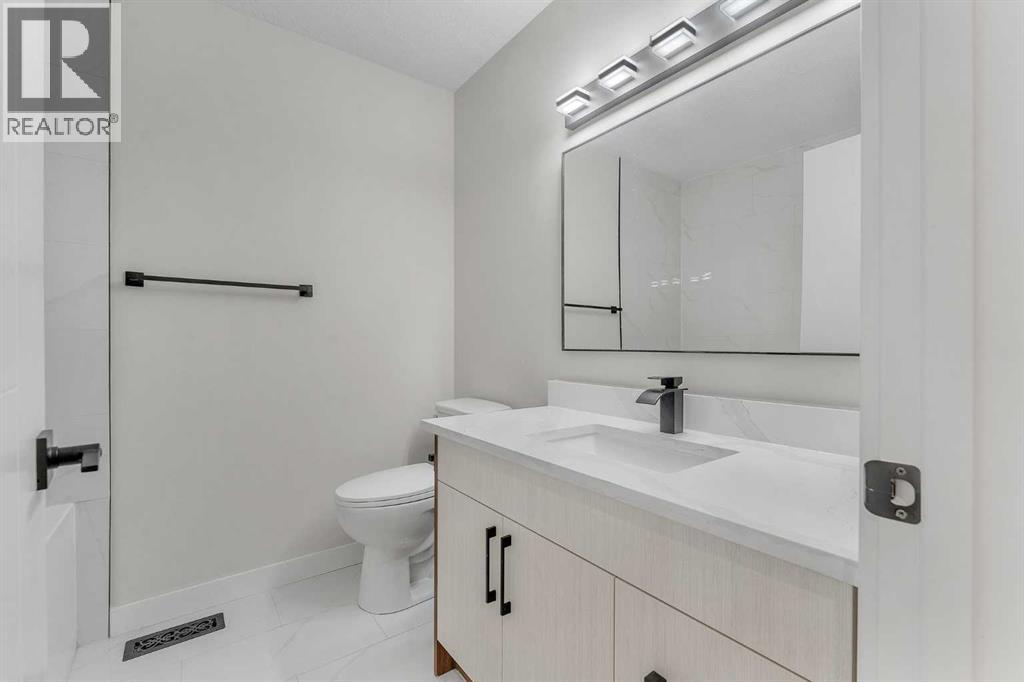 8420 Centre Street Ne, Calgary, Alberta  T3K 1Y1 - Photo 15 - A2274349