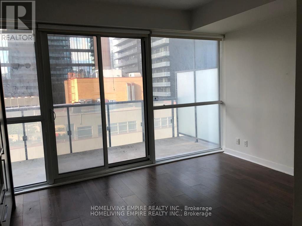 1606 - 15 Grenville Street, Toronto, Ontario  M4Y 0B9 - Photo 6 - C12632662