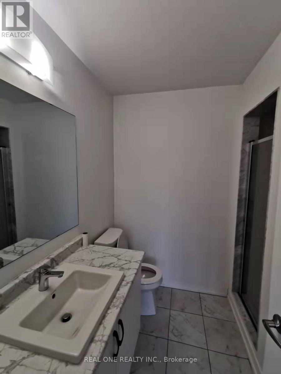 209 Harding Park Street, Newmarket, Ontario  L3Y 0E1 - Photo 5 - N12632646