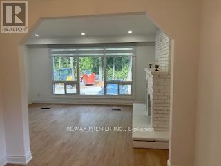 639 Pine Grove Avenue, Innisfil, Ontario  L9S 2K4 - Photo 14 - N12632666