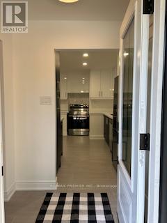 639 Pine Grove Avenue, Innisfil, Ontario  L9S 2K4 - Photo 8 - N12632666