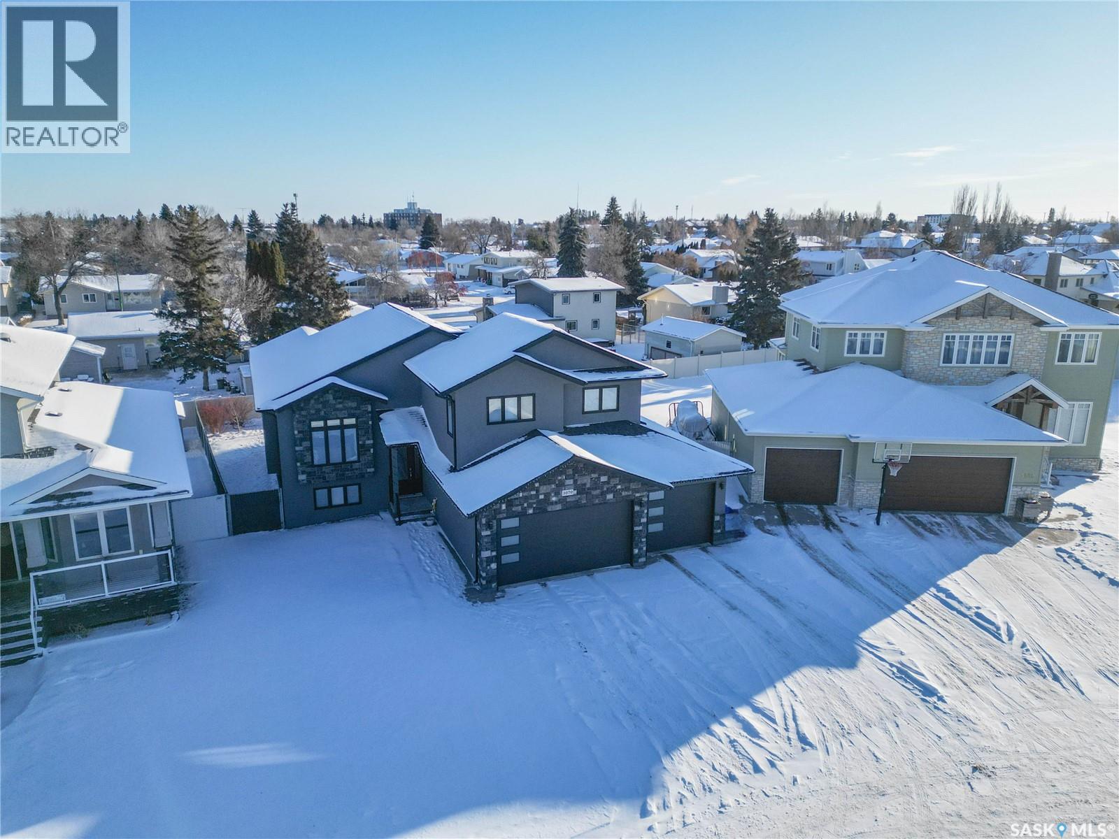 3070 Lakeview DRIVE, Prince Albert, Saskatchewan