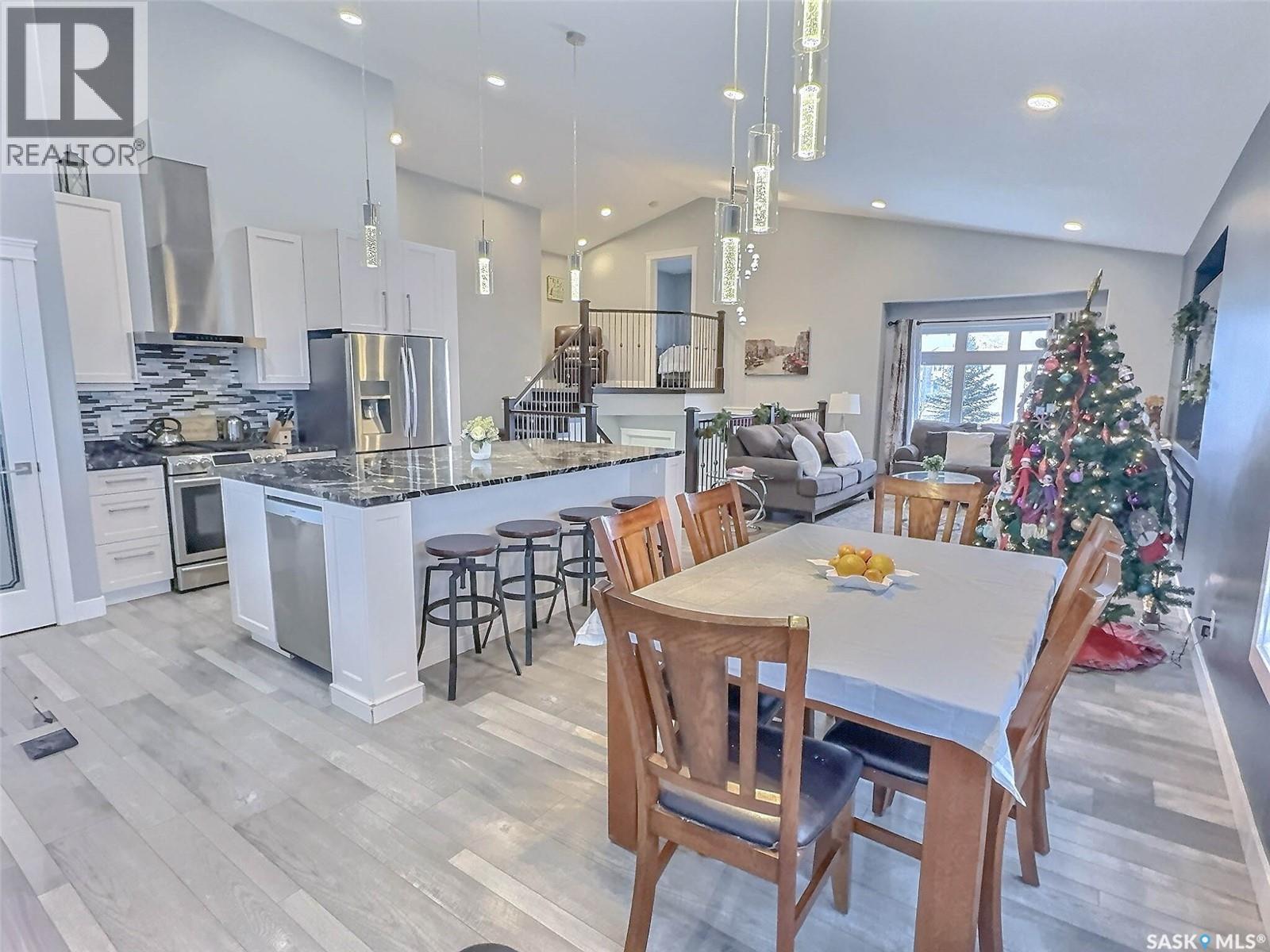 3070 Lakeview Drive, Prince Albert, Saskatchewan  S6V 5E6 - Photo 10 - SK025541