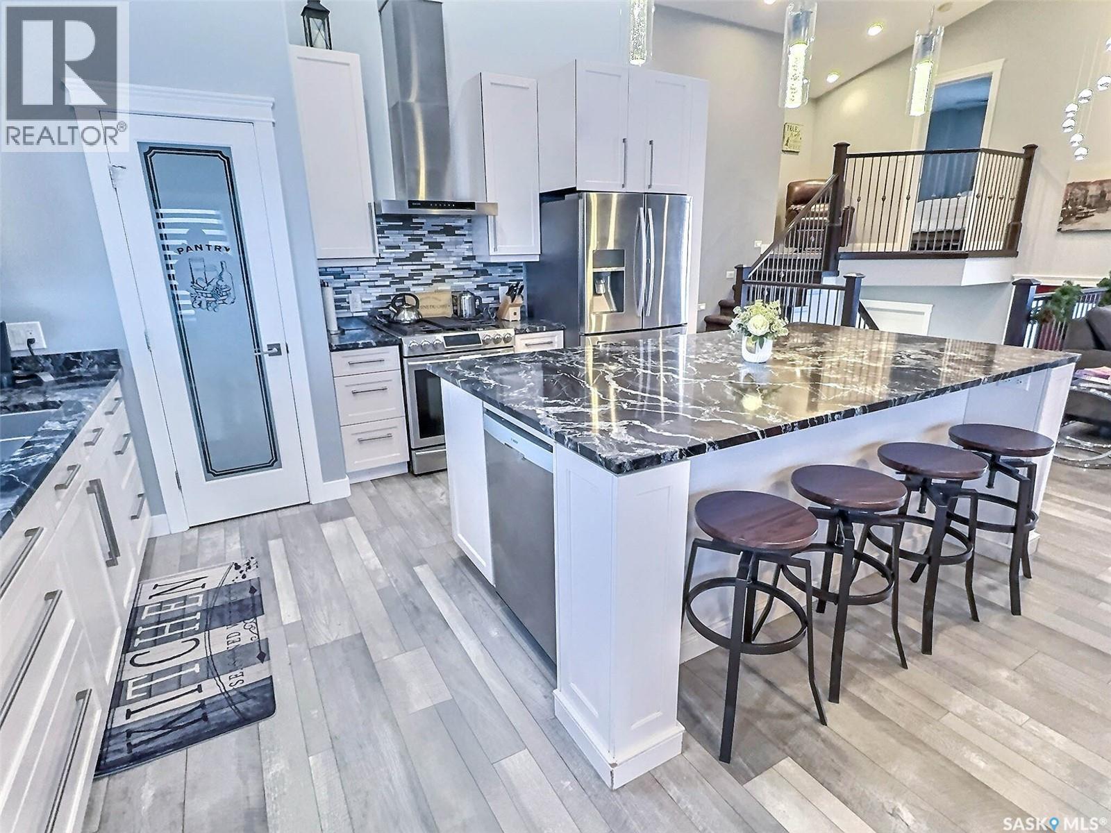 3070 Lakeview Drive, Prince Albert, Saskatchewan  S6V 5E6 - Photo 11 - SK025541