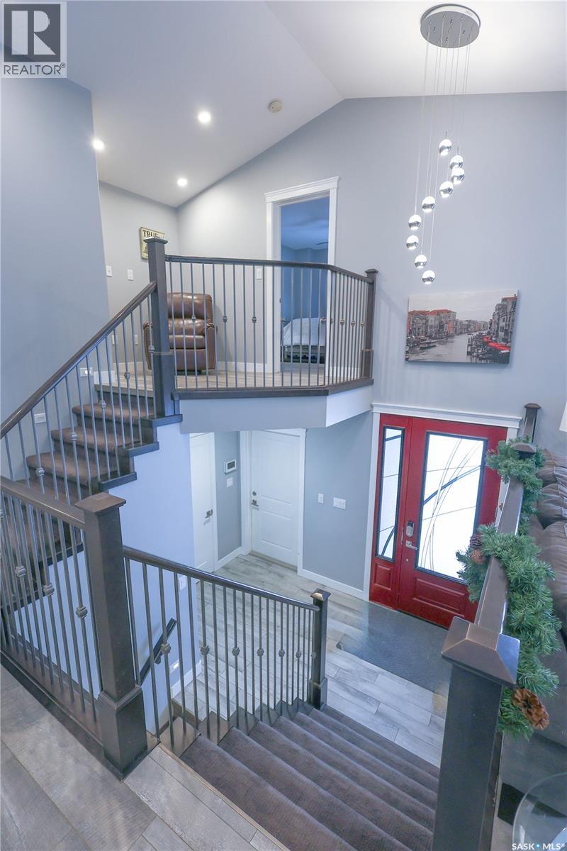 3070 Lakeview Drive, Prince Albert, Saskatchewan  S6V 5E6 - Photo 21 - SK025541