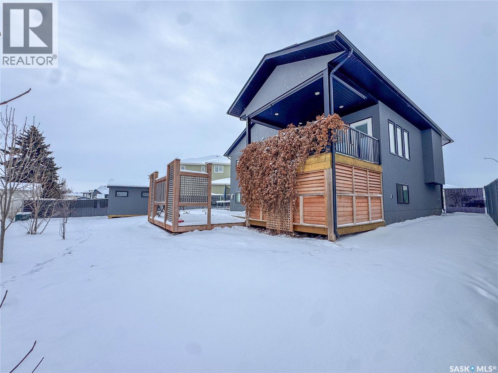 3070 Lakeview Drive, Prince Albert, Saskatchewan  S6V 5E6 - Photo 34 - SK025541