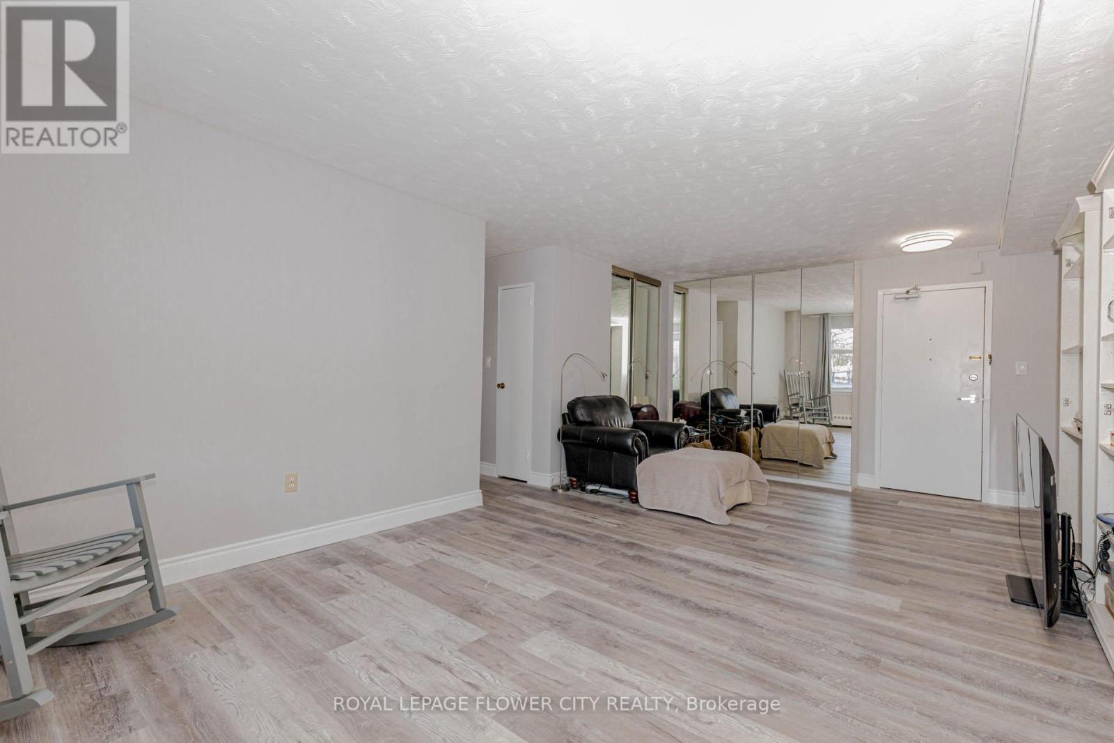 106 - 58 Bridgeport Road E, Waterloo, Ontario  N2J 4H5 - Photo 18 - X12632670