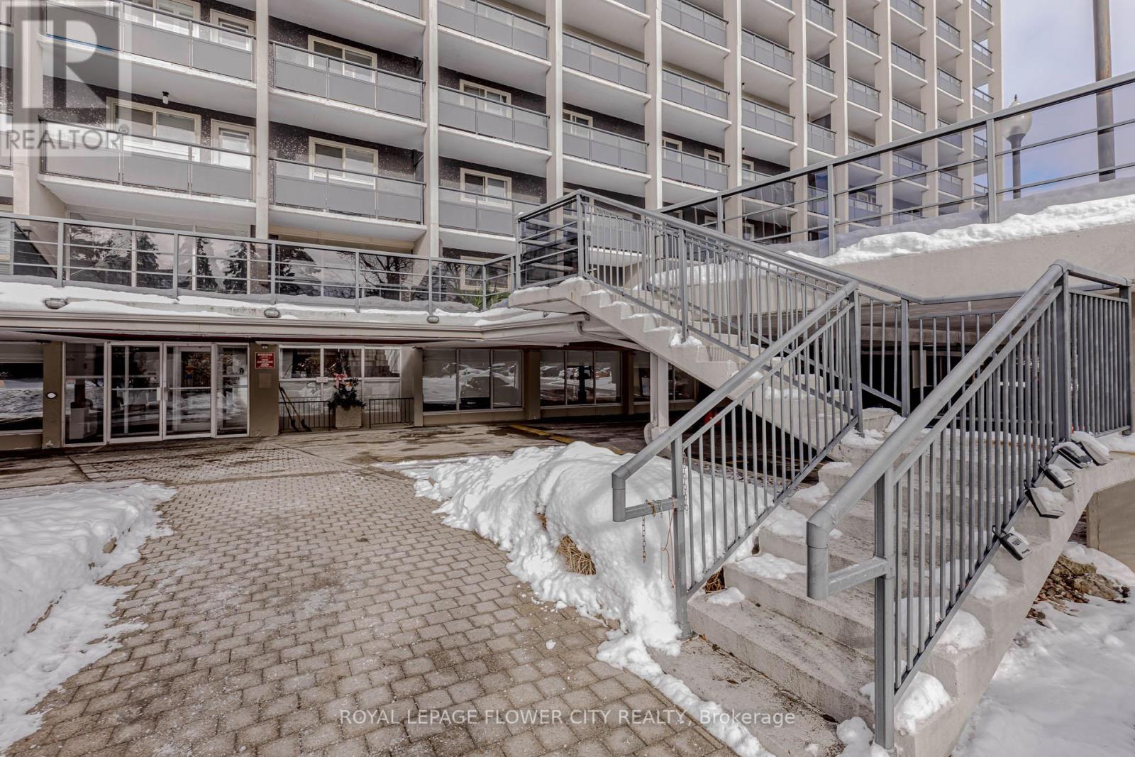 106 - 58 Bridgeport Road E, Waterloo, Ontario  N2J 4H5 - Photo 4 - X12632670