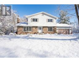 3900 STONECREST ROAD, Ottawa, Ontario