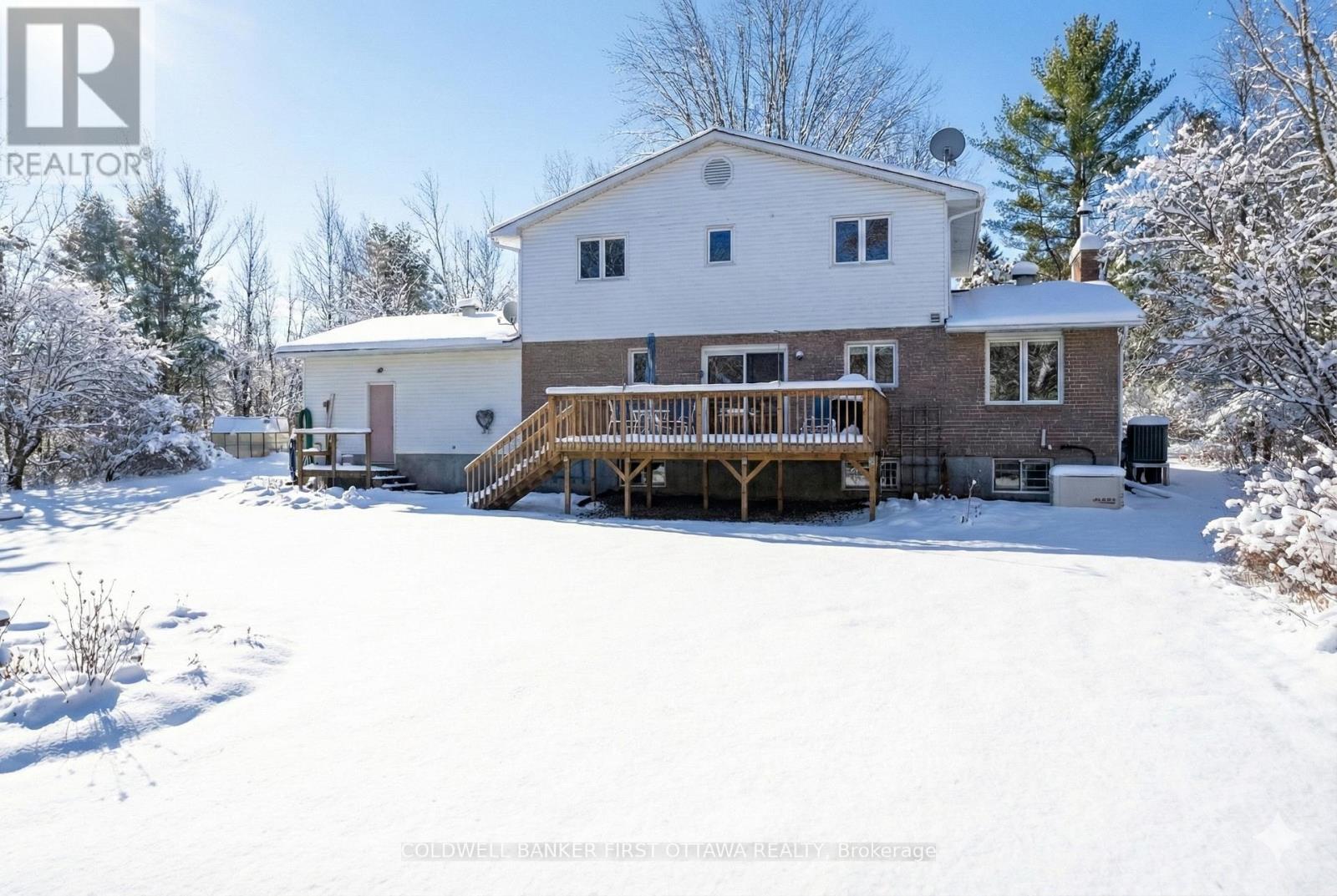 3900 Stonecrest Road, Ottawa, Ontario  K0A 3M0 - Photo 3 - X12531800