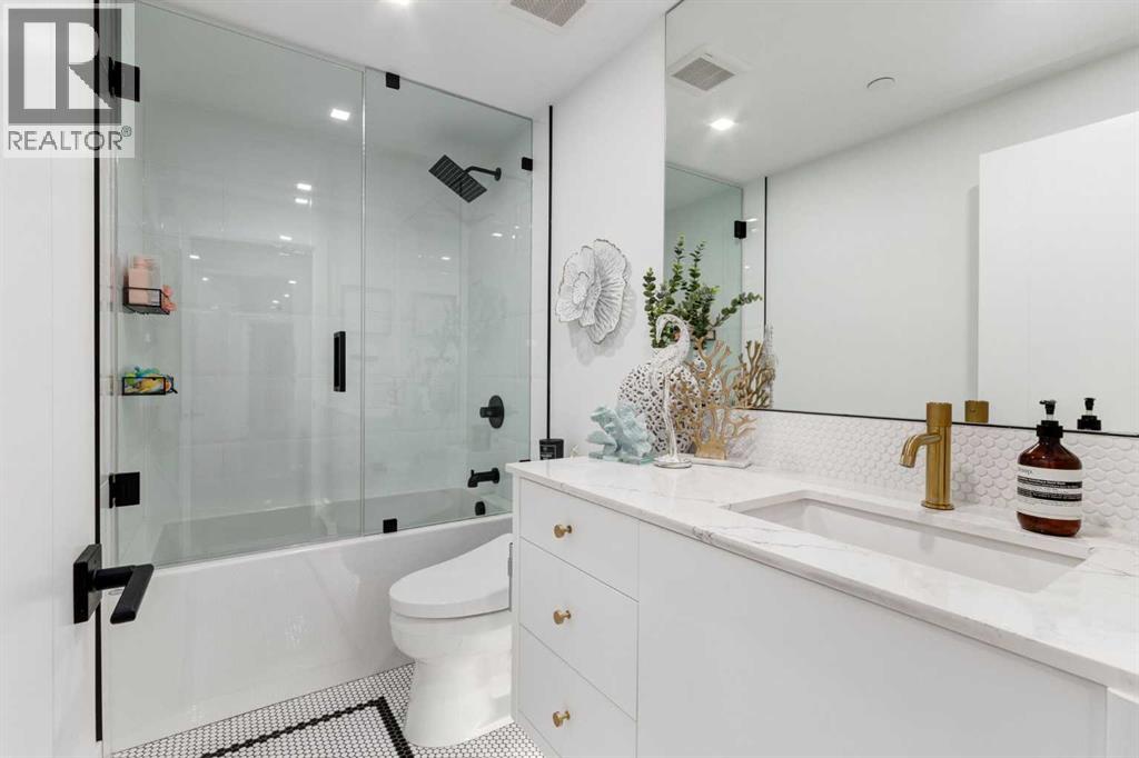 110, 8445 Broadcast Avenue Sw, Calgary, Alberta  T3H 4C7 - Photo 37 - A2256289