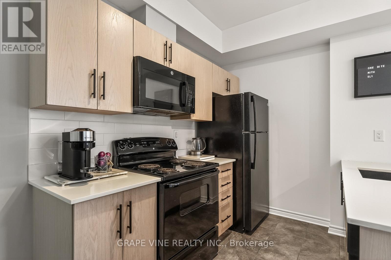 D - 310 Everest Private, Ottawa, Ontario  K1G 4E3 - Photo 14 - X12632674