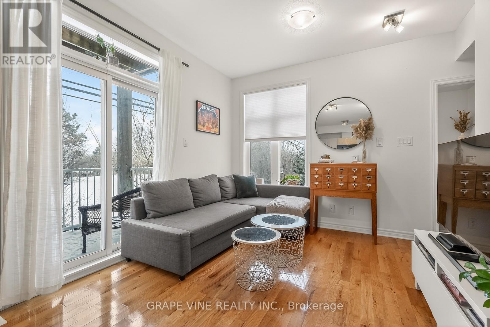 D - 310 Everest Private, Ottawa, Ontario  K1G 4E3 - Photo 7 - X12632674