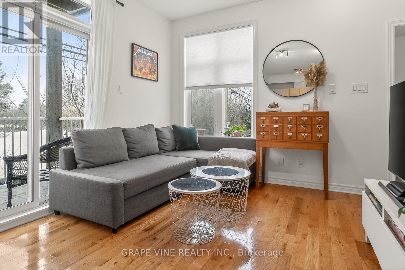 D - 310 Everest Private, Ottawa, Ontario  K1G 4E3 - Photo 8 - X12632674