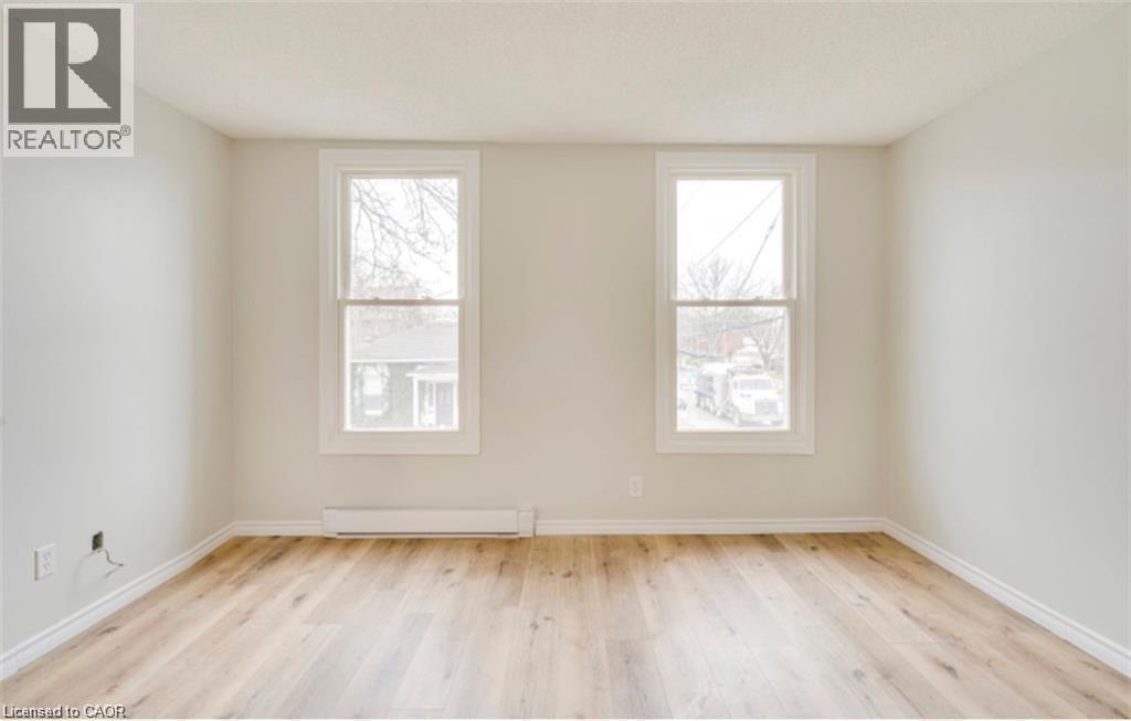 35 ALBION Street Unit# Upper, Brantford, Ontario