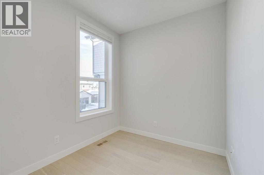 819 Shawnee Terrace Sw, Calgary, Alberta  T2Y 0T4 - Photo 18 - A2255503