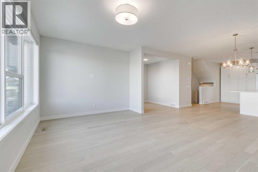 819 Shawnee Terrace Sw, Calgary, Alberta  T2Y 0T4 - Photo 21 - A2255503