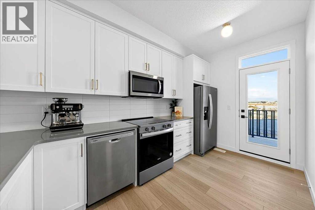 304, 437 Alpine Avenue Sw, Calgary, Alberta T2Y 0Z8 - Photo 3 - A2270576