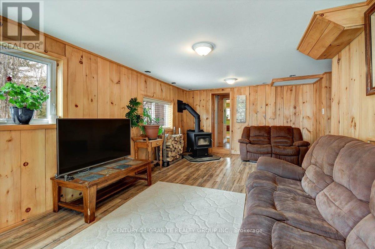 322 Kuno Road, Carlow/mayo, Ontario  K0L 1G0 - Photo 31 - X12615118