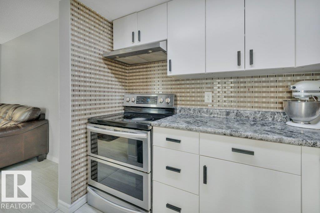 322 Willow Co Nw, Edmonton, Alberta T5T 2K7 - Photo 11 - E4467931