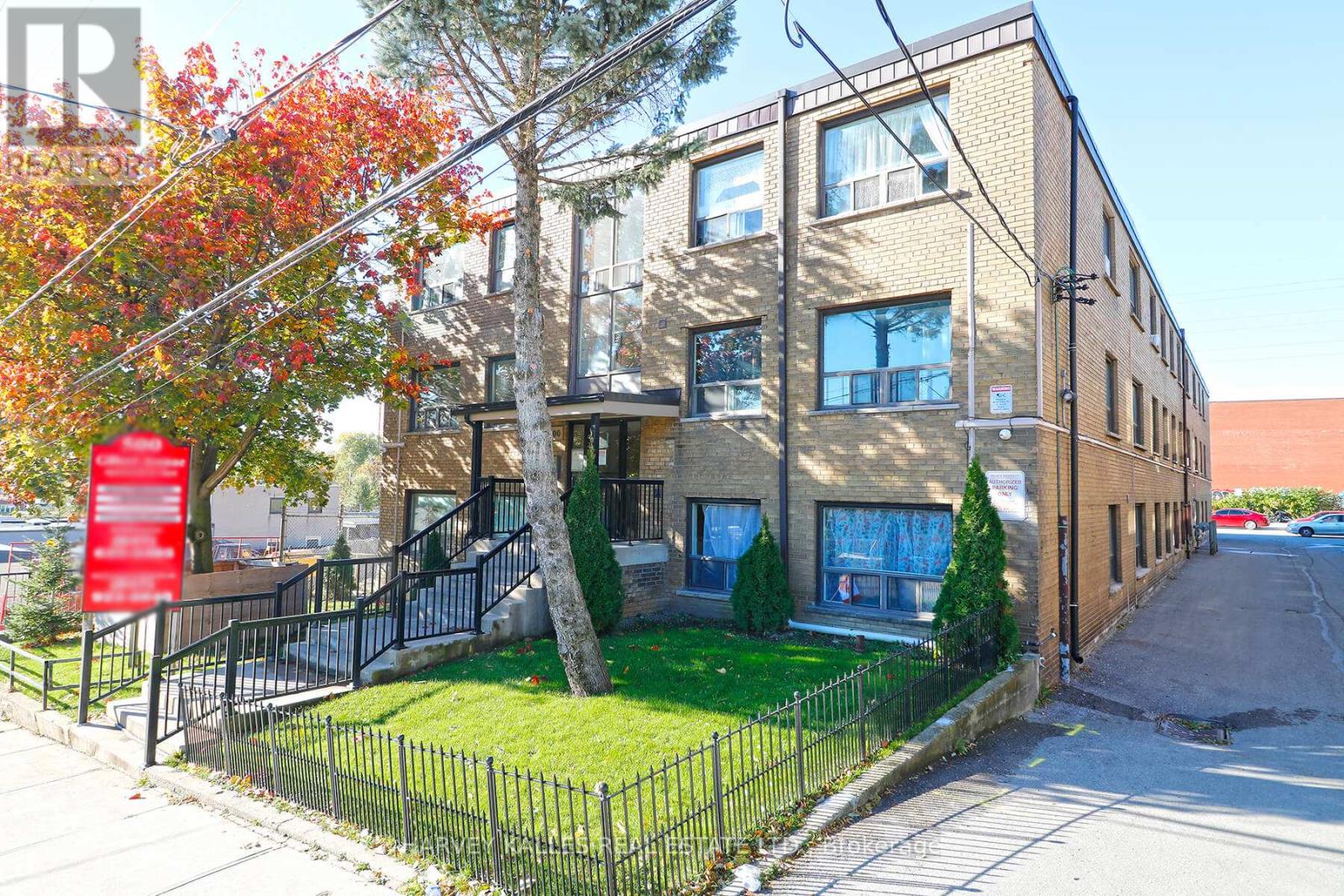 102 - 500 Gilbert Avenue, Toronto, Ontario  M6E 4X5 - Photo 2 - W12632680