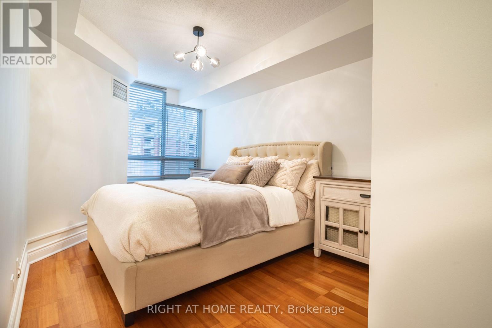 701 - 78 Harrison Garden Boulevard, Toronto (Willowdale East), Ontario  M2N 7E2 - Photo 11 - C12615164