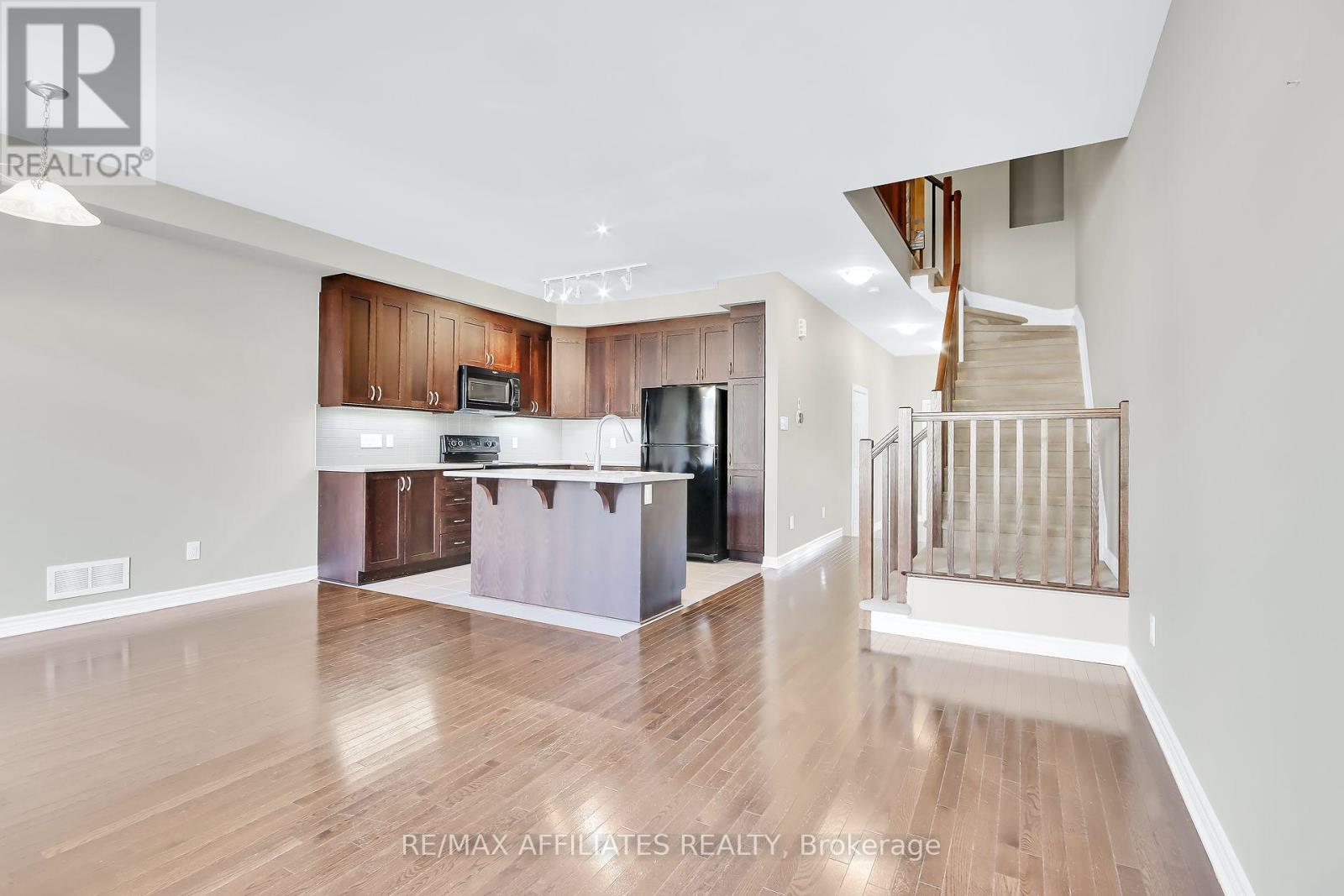 2093 Helene Campbell Road, Ottawa, Ontario  K2J 0R1 - Photo 11 - X12632698