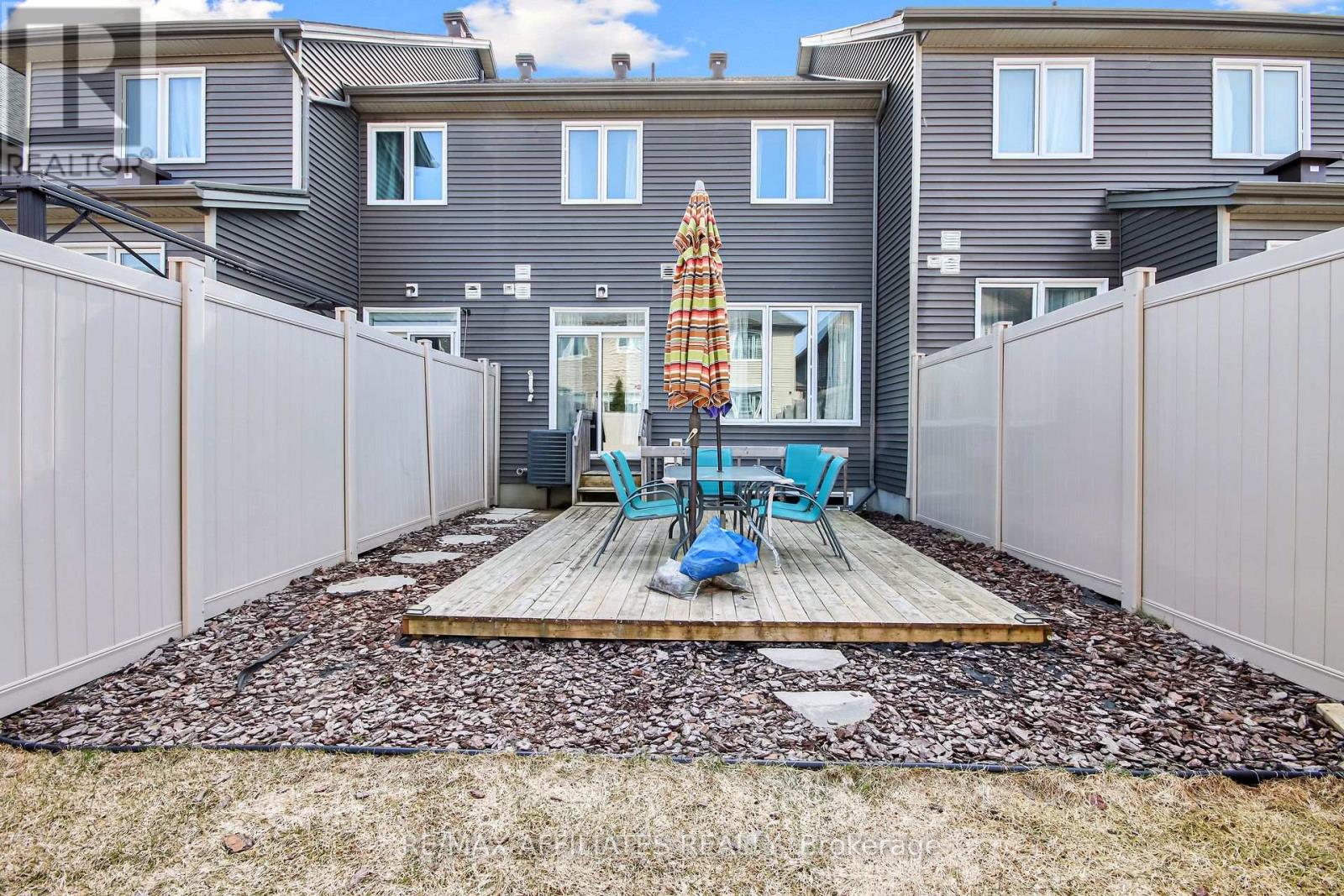 2093 Helene Campbell Road, Ottawa, Ontario  K2J 0R1 - Photo 32 - X12632698