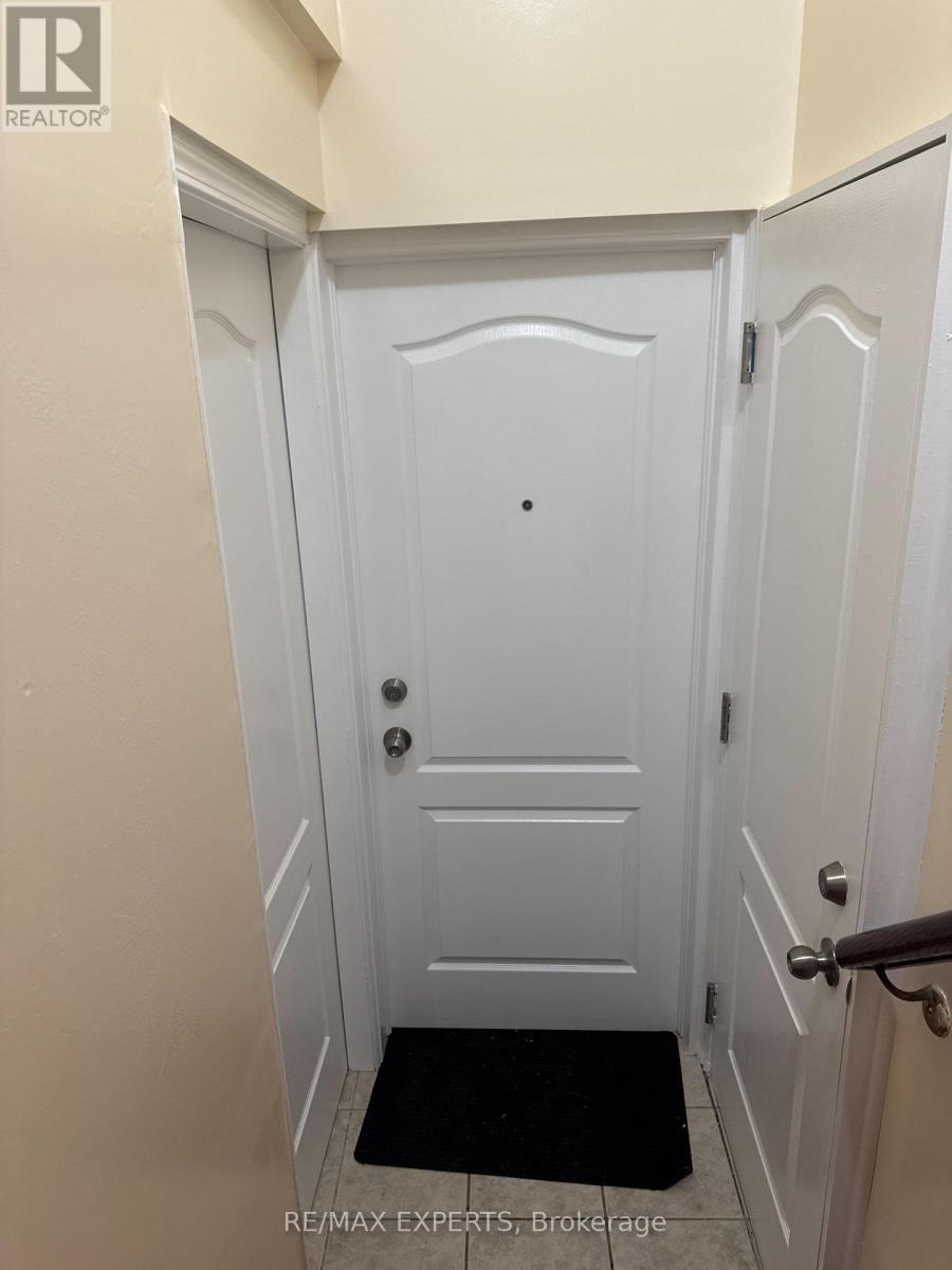 (Basement) - 5 Cadillac Crescent, Brampton, Ontario  L7A 3B3 - Photo 6 - W12632676