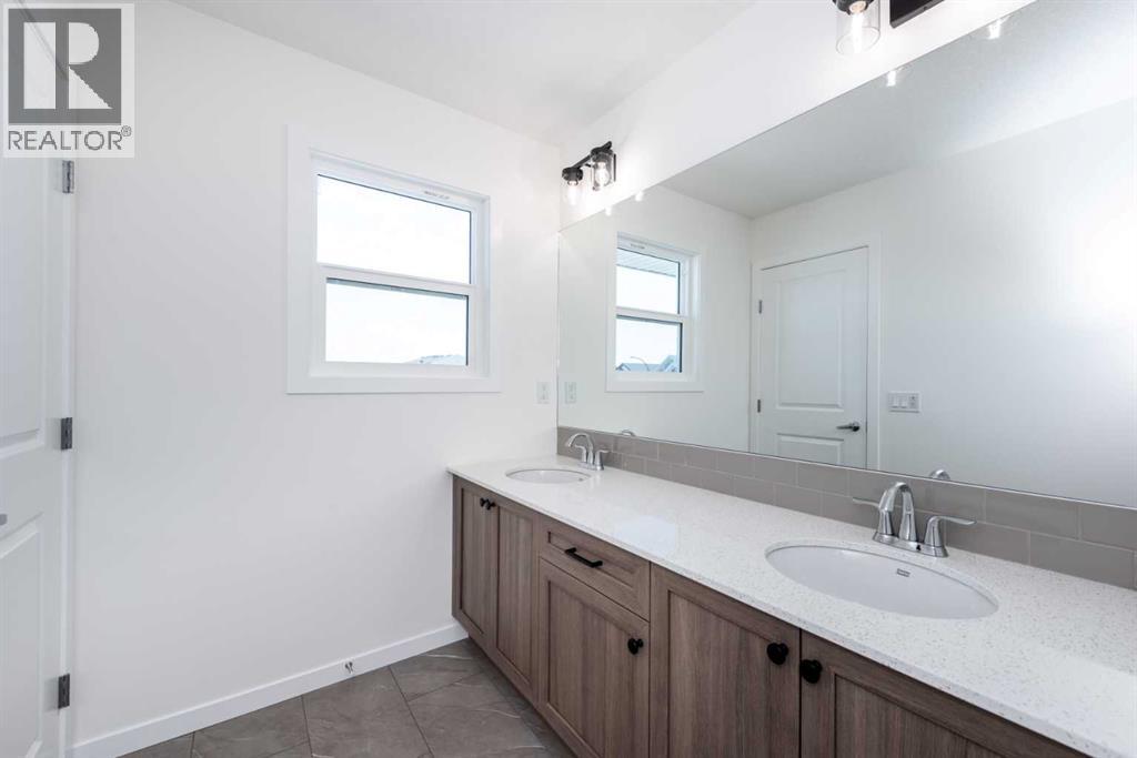 137 Clearwater Terrace, Chestermere, Alberta T1X 3A7 - Photo 26 - A2271578