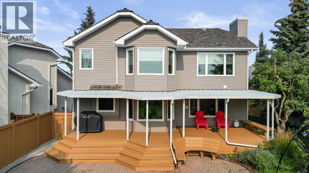 33 Sunset Crescent, Okotoks, Alberta T1S 1P3 - Photo 2 - A2272168