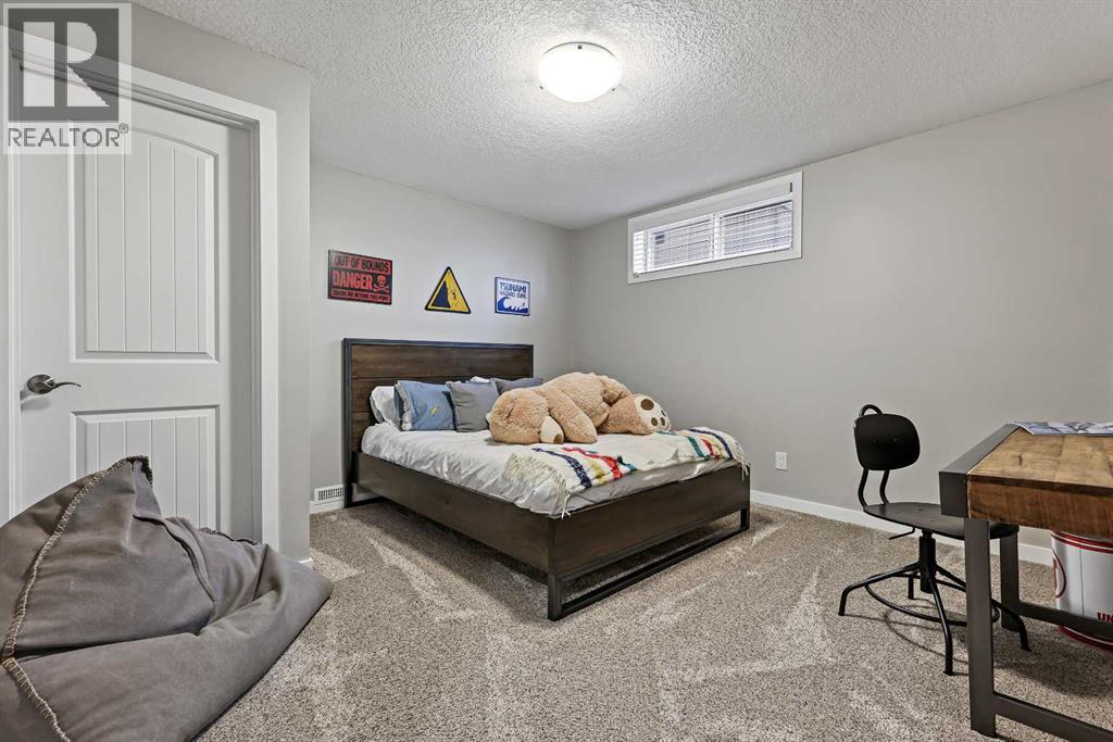 33 Sunset Crescent, Okotoks, Alberta T1S 1P3 - Photo 38 - A2272168