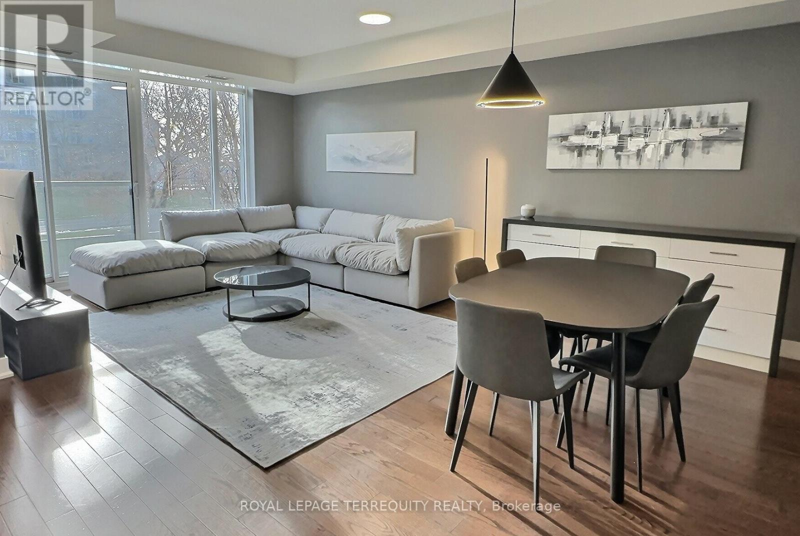 TH117 - 90 STADIUM ROAD, Toronto, Ontario