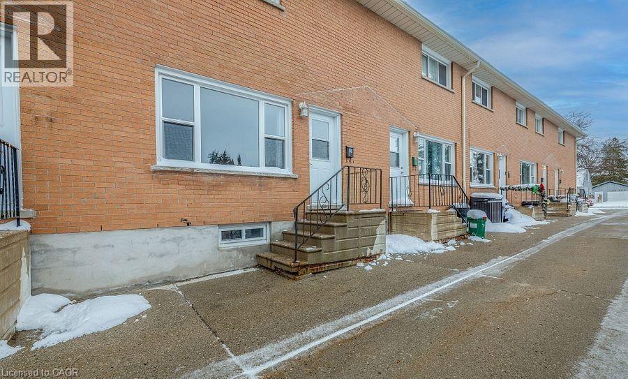 78 Bee Street Unit# 11, Woodstock, Ontario  N4S 3Z3 - Photo 1 - 40793732