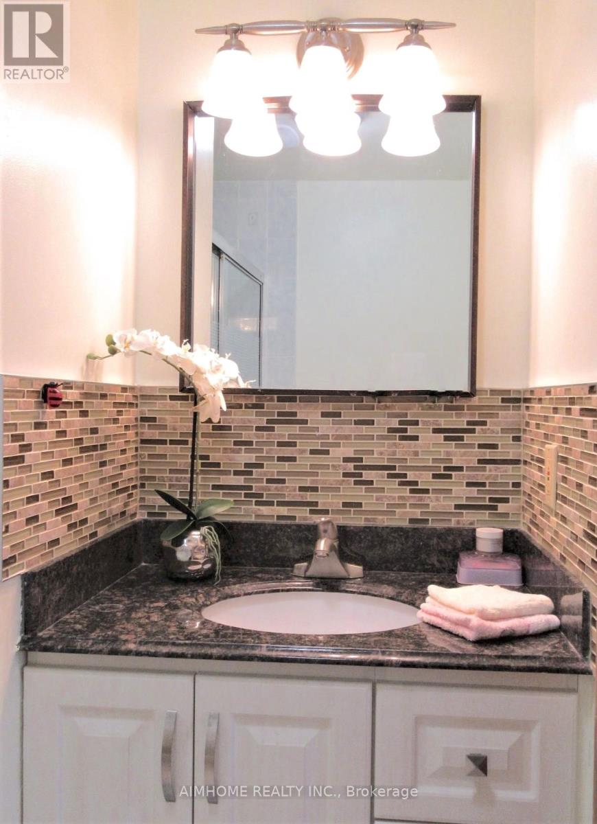 28 - 15 Huntingwood Drive, Toronto, Ontario  M1W 2L7 - Photo 14 - E12632690