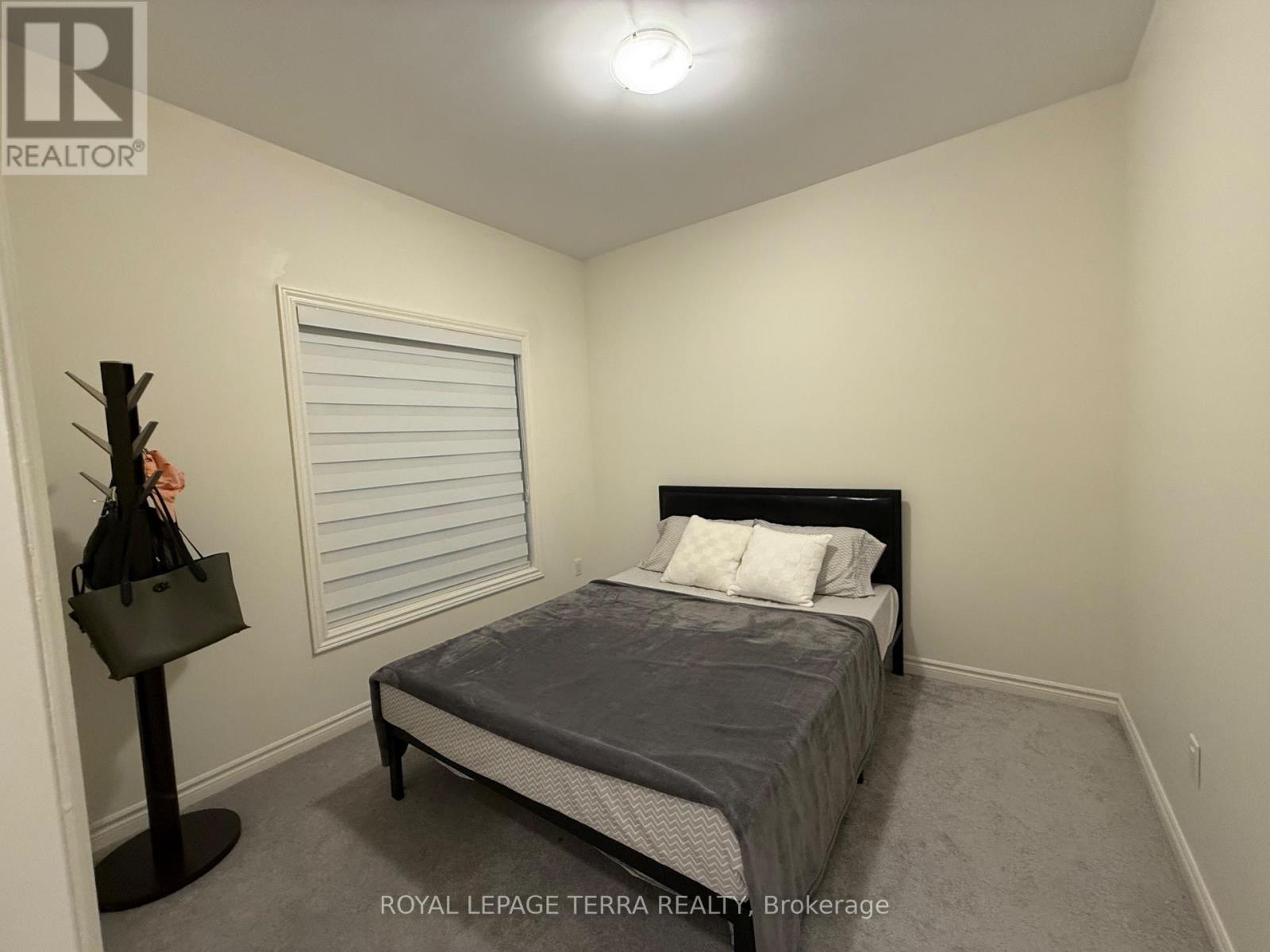 70 Fruitful Crescent, Whitby, Ontario  L1P 0N3 - Photo 16 - E12632694